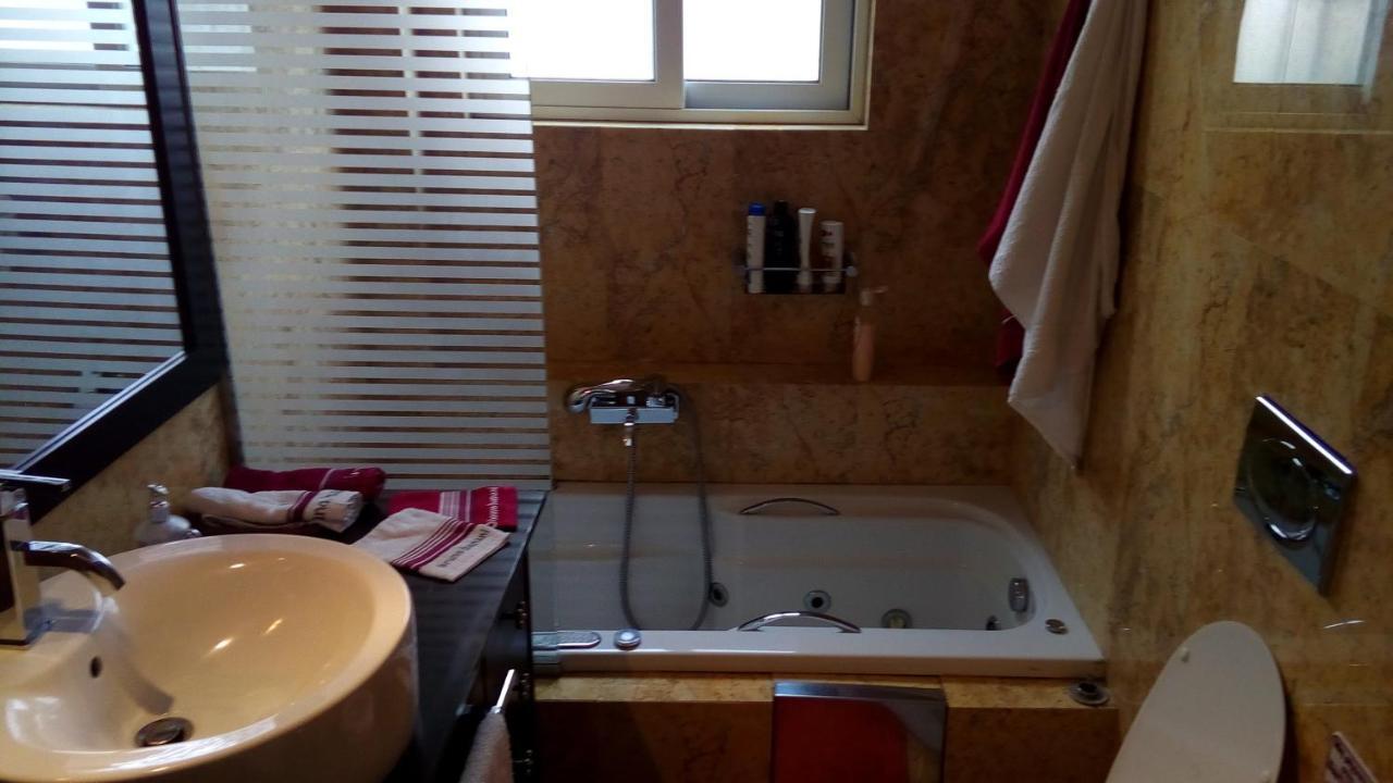 אתונה Luxury Apartment In Ano Glyfada מראה חיצוני תמונה
